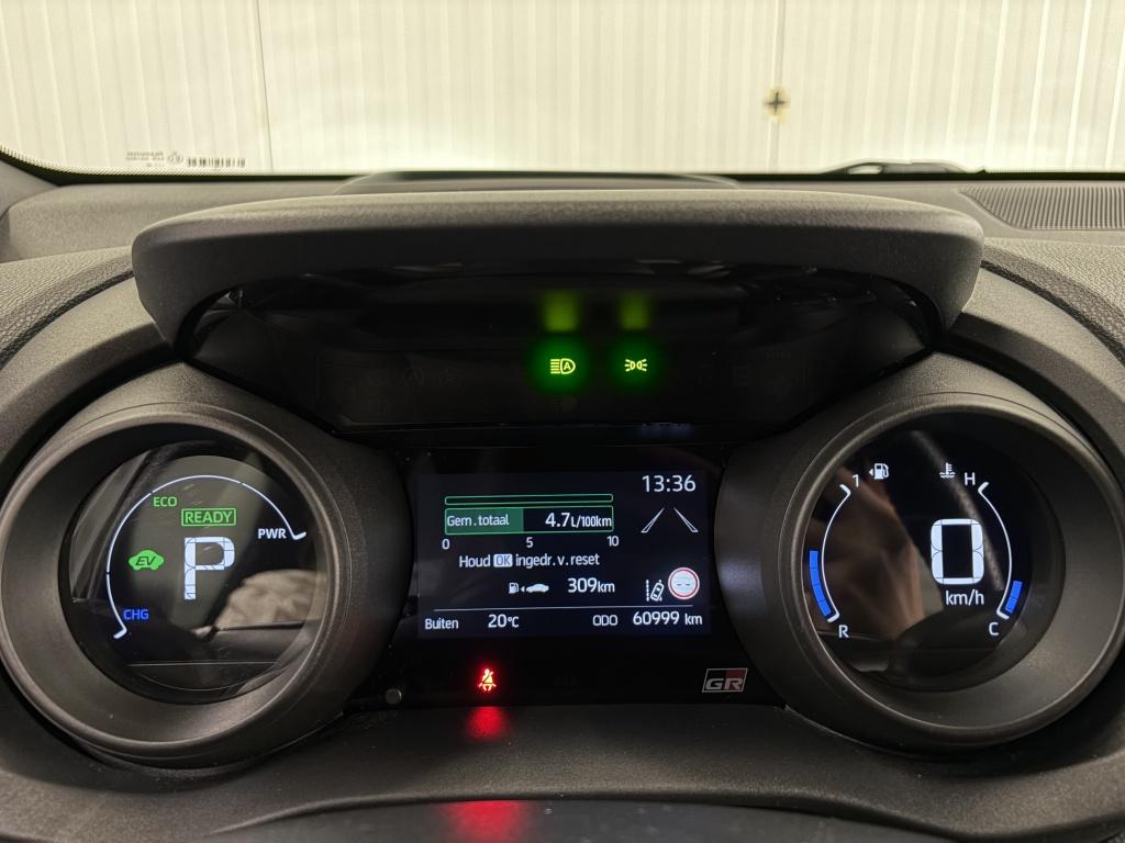 Toyota Yaris 1.5 hyb. gr sport