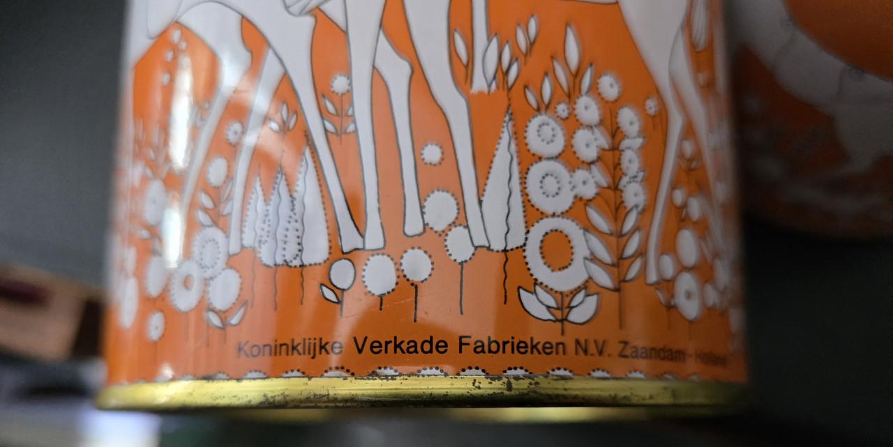 Vintage oranje Verkade beschuitbussen door Frans Mettes jaren '60-'70.