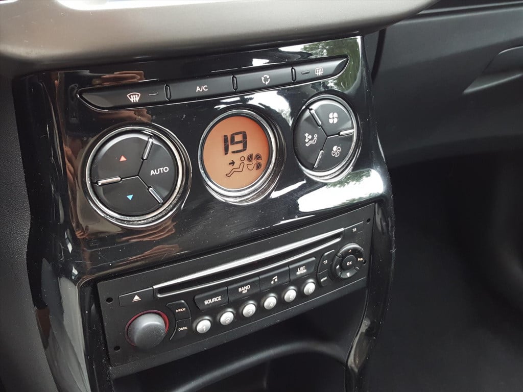 Citroen C3 1.2 puretech 82pk tendance cruise & climate control | bluetooth 
