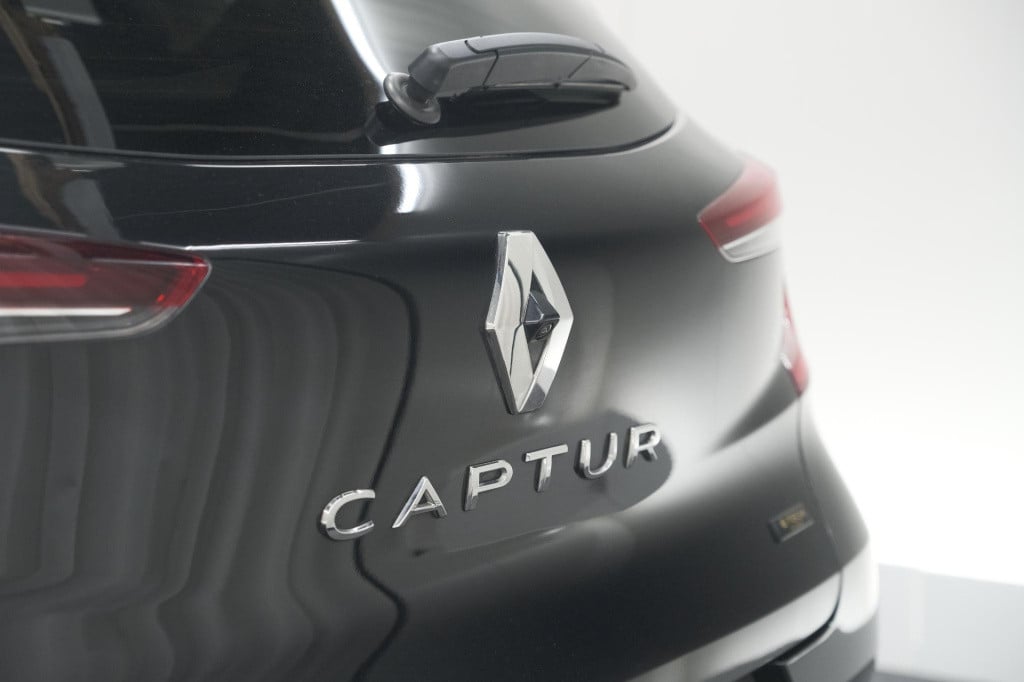Renault Captur 1.6 e-tech full hybrid 145 techno | pack full screen | camer