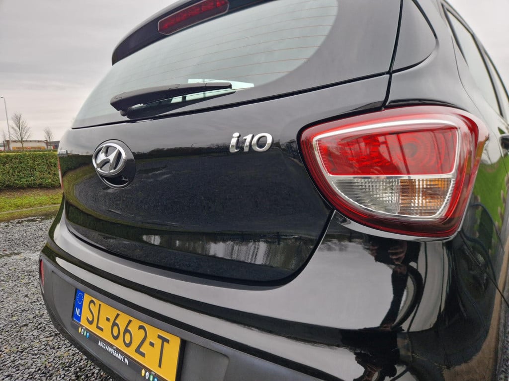 Hyundai I 10 1.0i comfort | carplay | bluetooth | cruise control | navigati