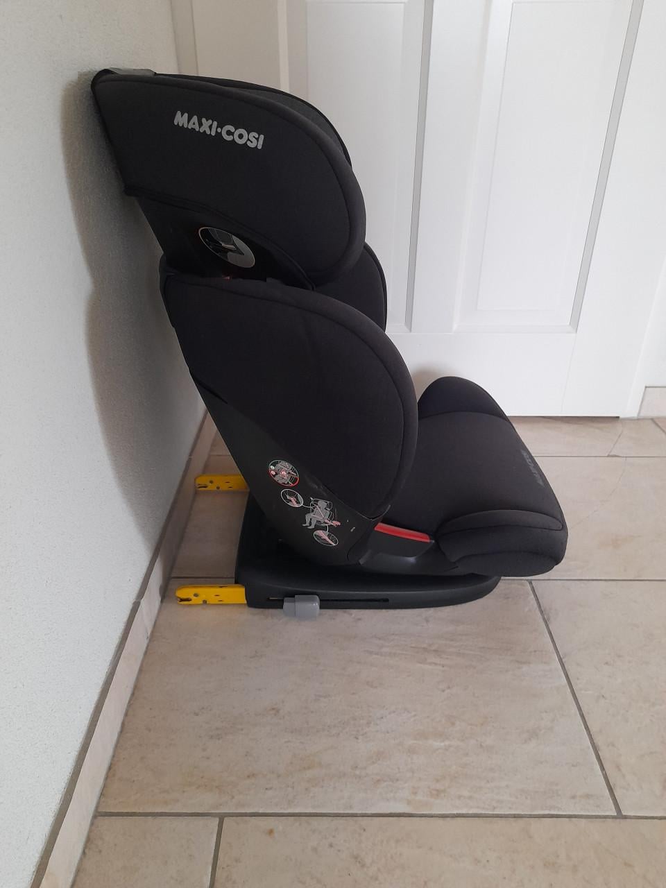 Maxi cosi met isofix  15 /36 kg (in goede nette staat )