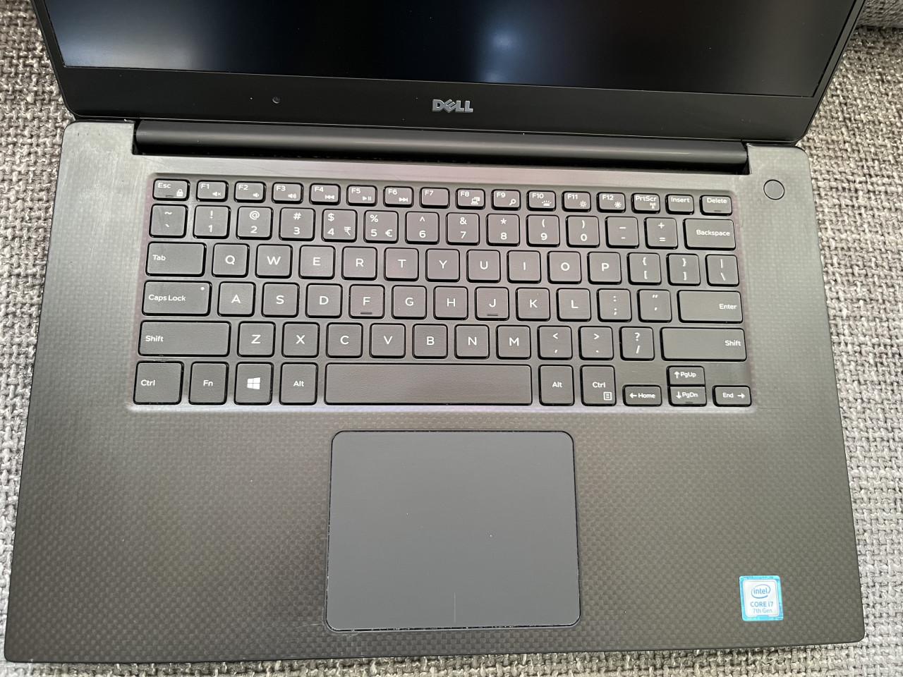 Dell XPS 15 9560 – 1TB SSD – 32GB RAM – Intel I7