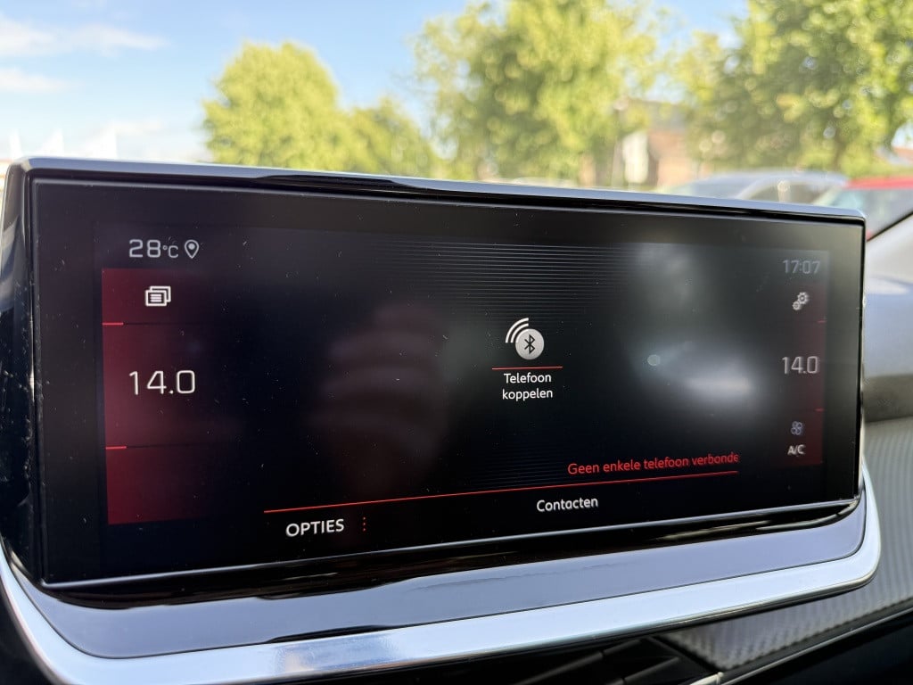 Peugeot 208 1.2 tubo 101pk allure // 3d cockpit //