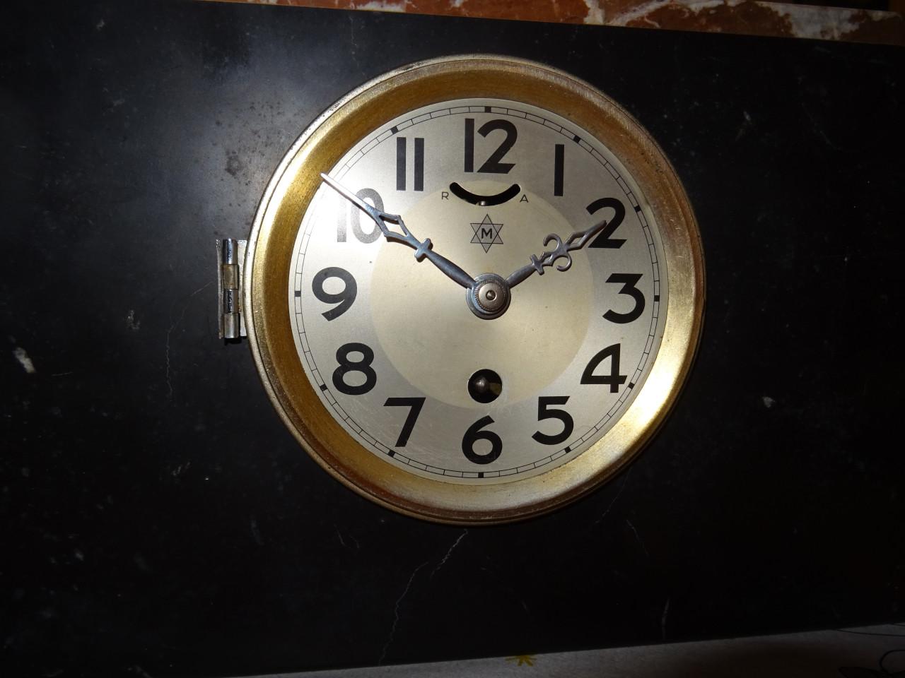 Te koop mooi schouwstel marmer uit boedel