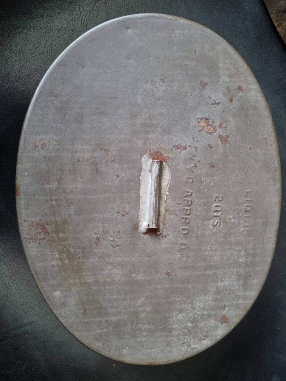 Antieke Engelse Puddingvorm van Tin Metal.  20 cm lang x 15 cm