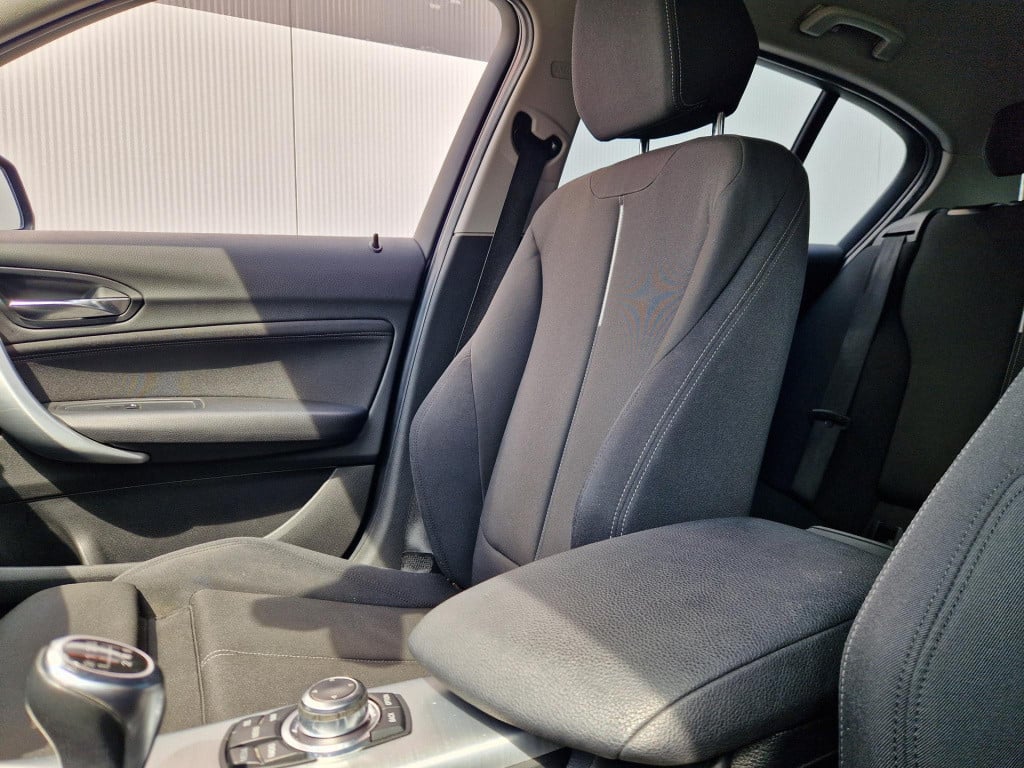 BMW 1 Serie 118i business