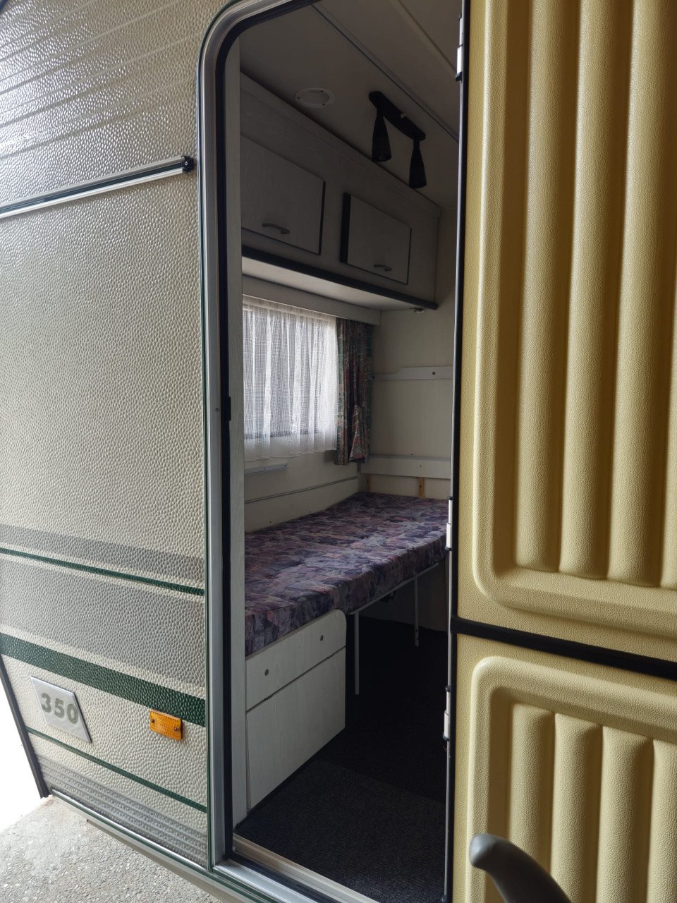 Chateau Chiara 350 met stapelbed! (uniek)