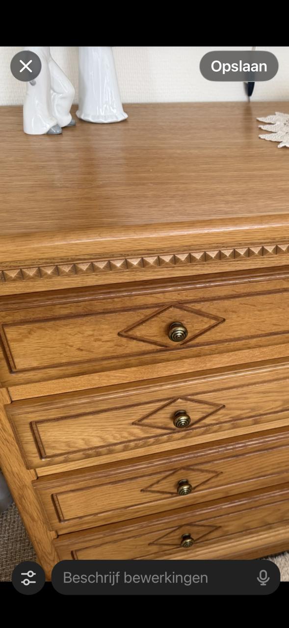 Eikenh Commode/ Ladenkast. 3 lades en bijbeh Spiegel. Perf staat.