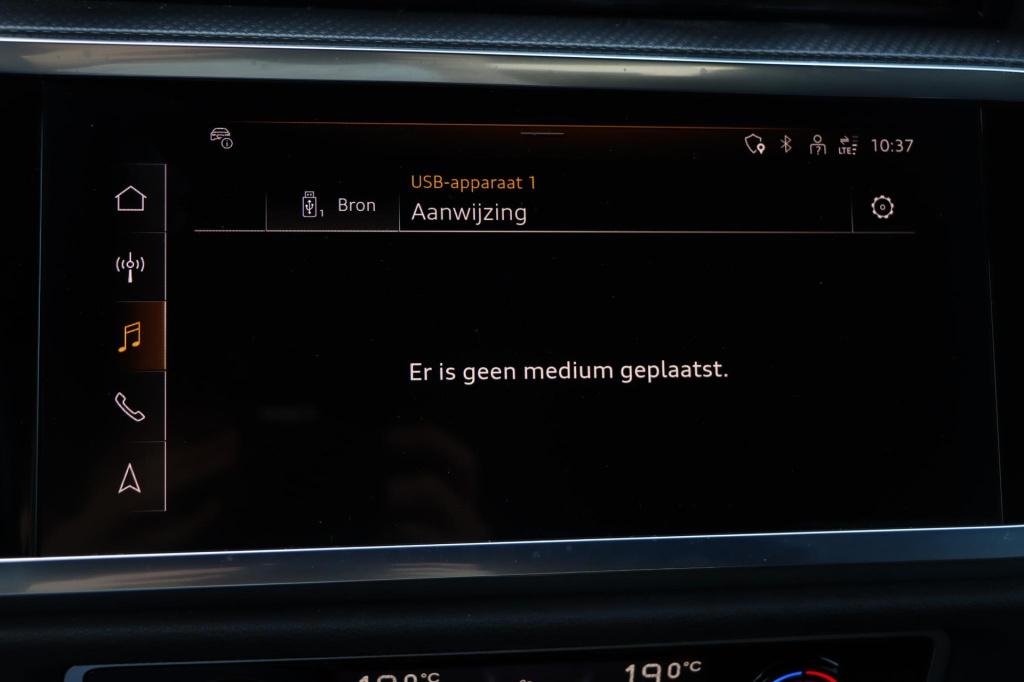 Audi Q3 45 tfsi e s edition 245pk s tronic | soh 97,6% |