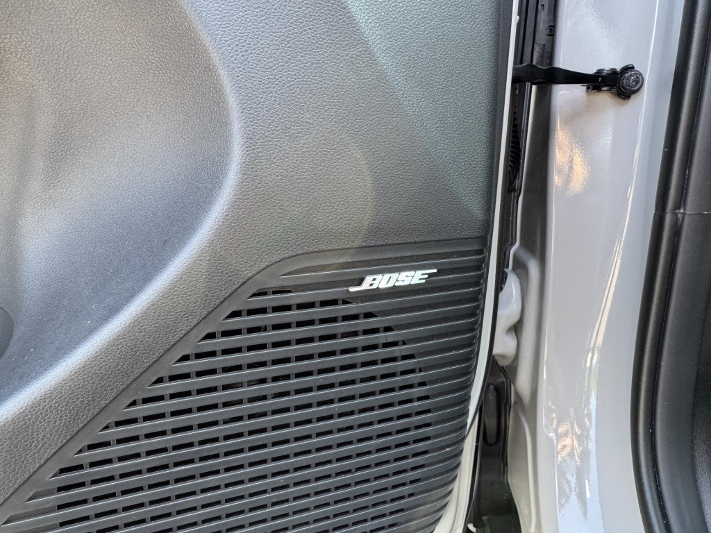 Hyundai Kona 1.6 gdi hev premium | two-tone lakkleur | stoelverwarming + -v
