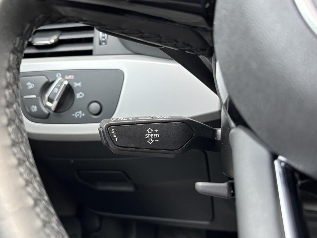 Audi A4 limousine 35 tfsi advanced edition nl-auto, virtual cockpit!