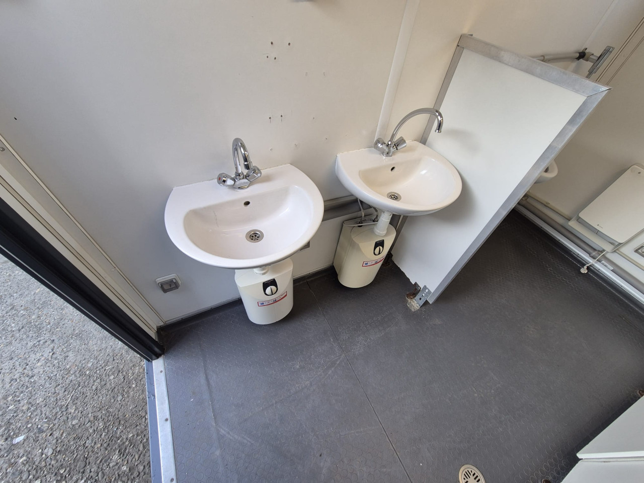 10ft sanitairunit / toiletunit / bouwplaats toiletruimte