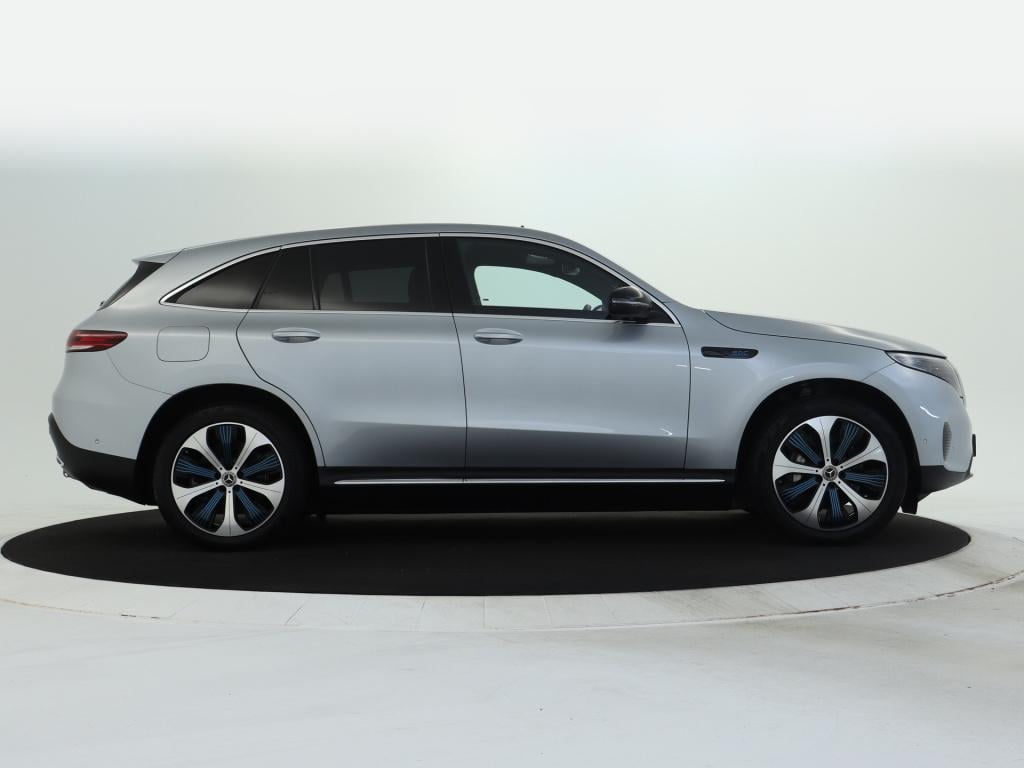 Mercedes-Benz Eqc 400 4matic luxury line 80kw | panoramadak | stoelverwarmi