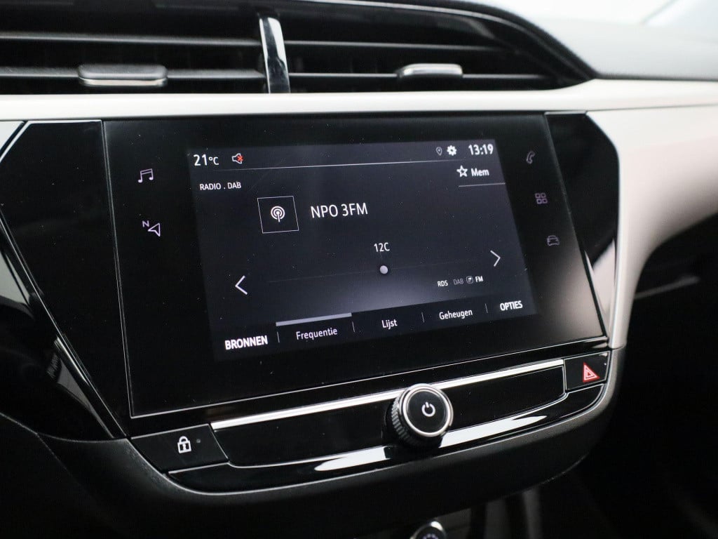 Opel Corsa 1.2 edition | automaat | airco | apple carplay/android auto