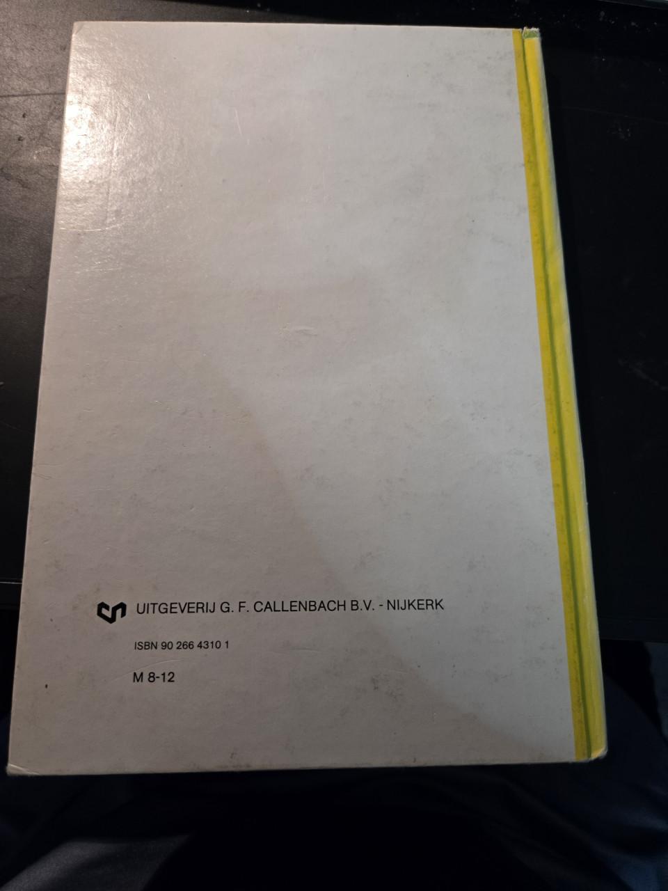 Kinderboek "Rozemarijntje naar school"  22e druk 1979