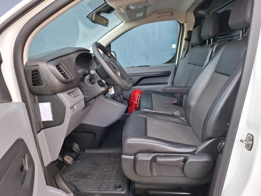 Citroen Jumpy 1.5 bluehdi 100 xs club airco / carplay / navi / cruise contr