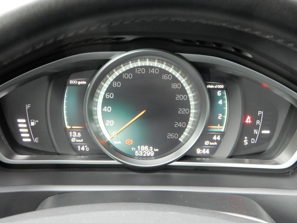 Volvo V40 cross country 1.5 t3 nordic+ | nl auto | lage km stand | dealer o