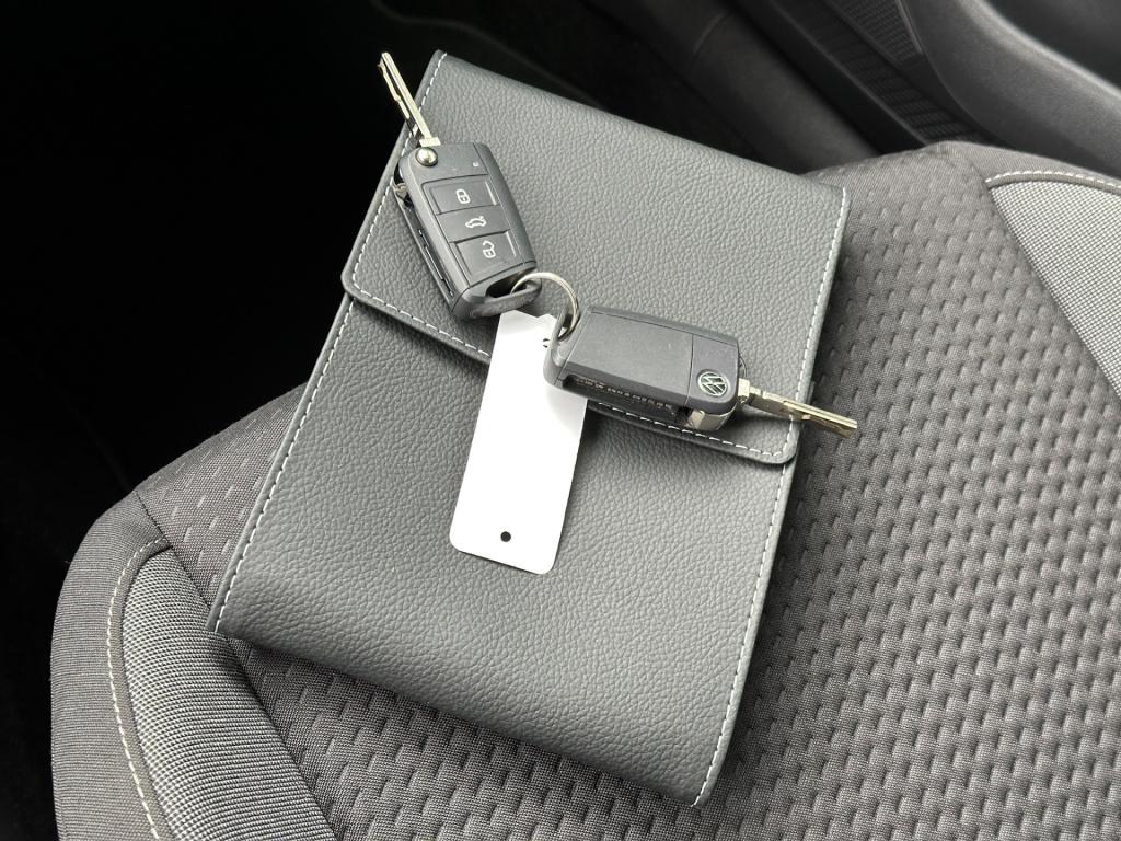 Volkswagen Polo 1.0 tsi life | climate | 4-season | stoelverwarming | carpl