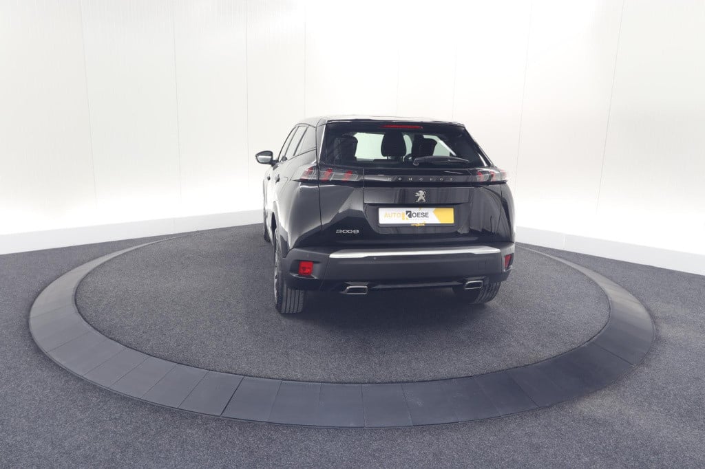 Peugeot 2008 puretech 130 eat8 active | parkeersensoren | navigatie | apple
