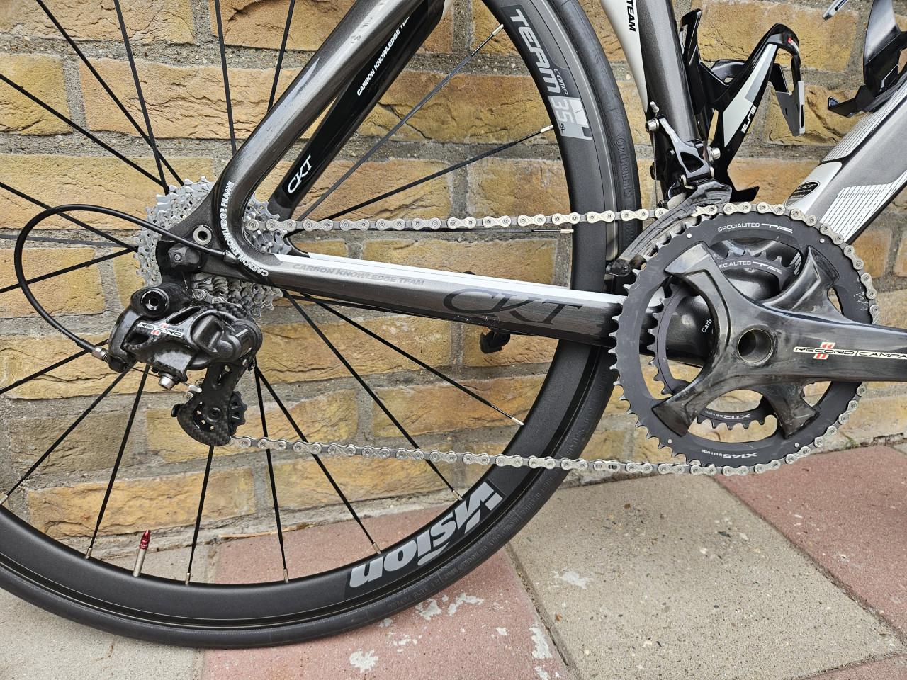 CKT SSP 589 Carbon racer met Campagnolo Record 11-speed
