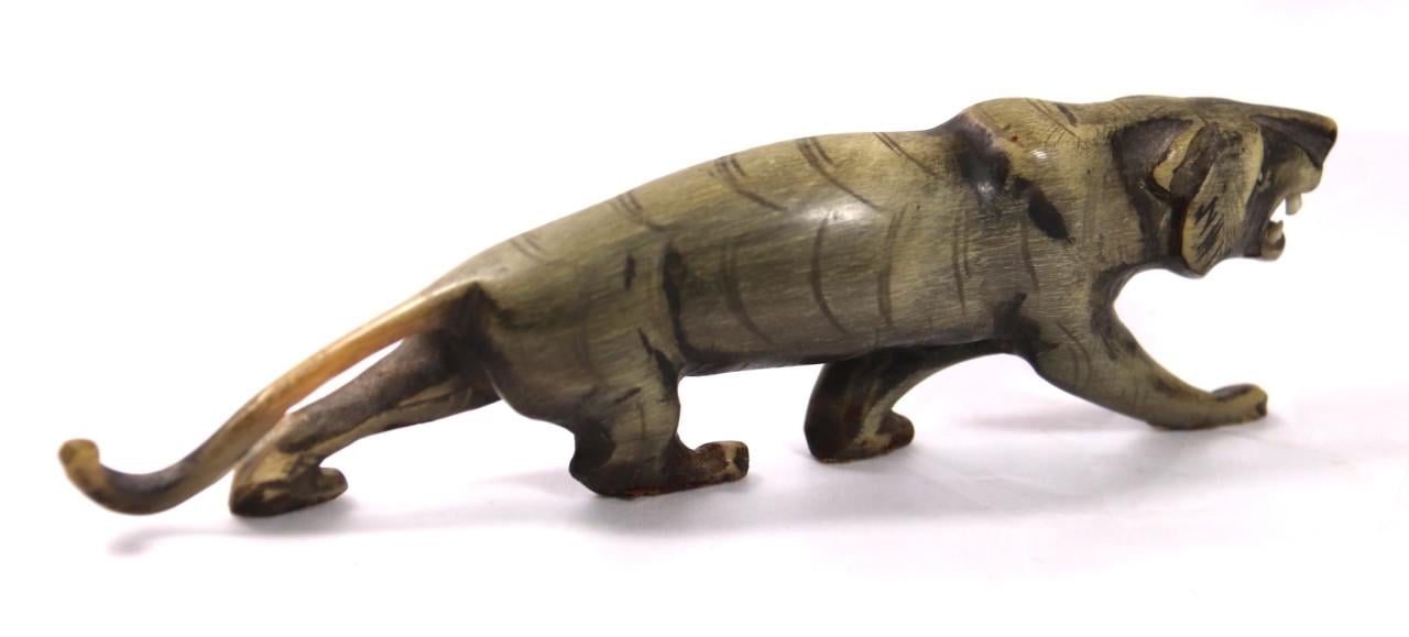Beeld Handgesneden Panter ( Hoorn )