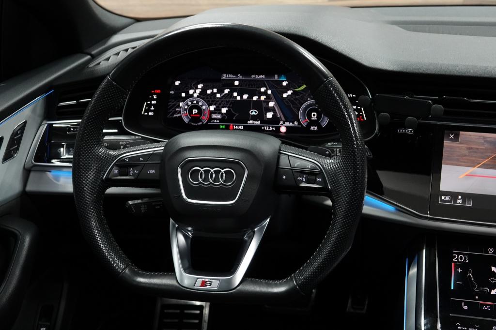 Audi Q8 55 tfsi quattro | rsq8 interieur | pano | acc | maxton |