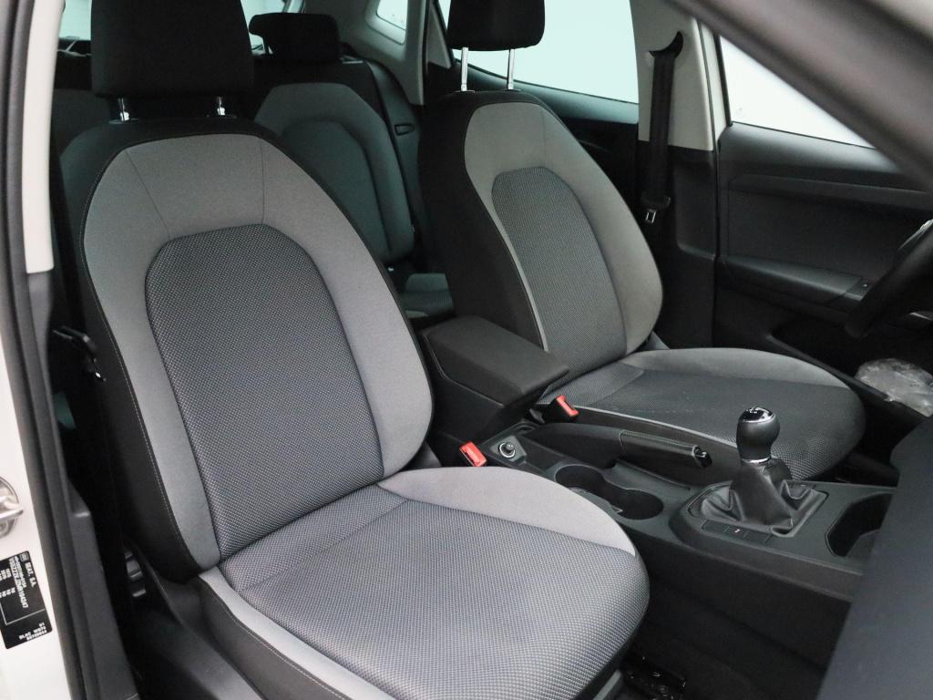 Seat Ibiza 1.0 tsi style business intense | navigatie | parkeersensoren | c