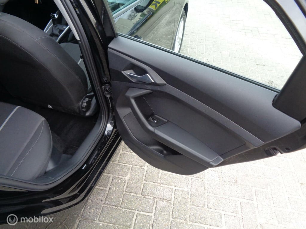 Audi A1 Sportback 30 tfsi 115pk automaat/airco/ecc/carplay/lm velgen/pdc