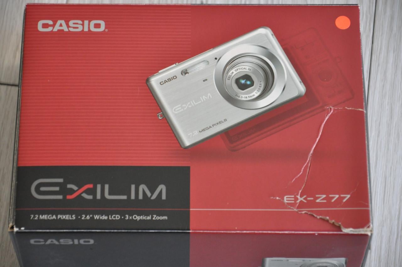 Casio EX-Z77 Digitale camera