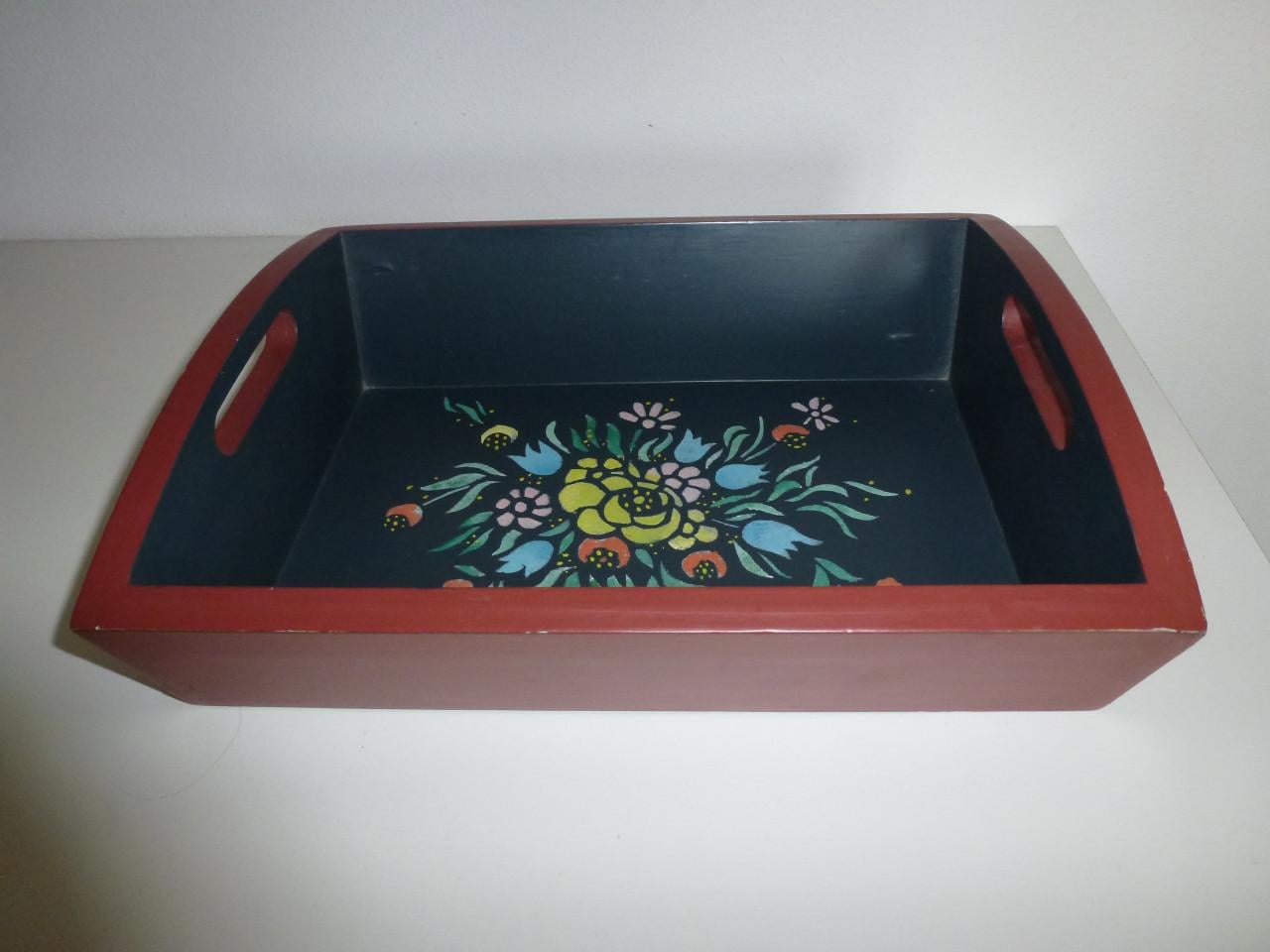 Leuk  houten bakje voor van alles en nog wat................