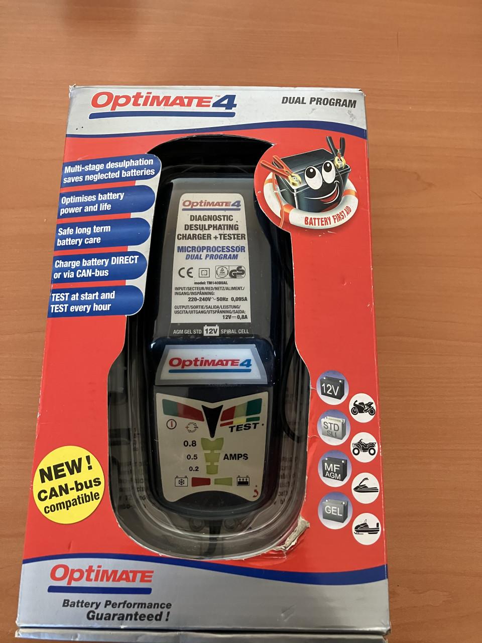 In zeer goede staat accu lader Optimate 4 Dual program