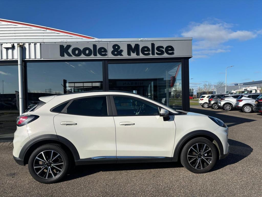 Ford Puma 125pk ecoboost automaat titanium, panodak