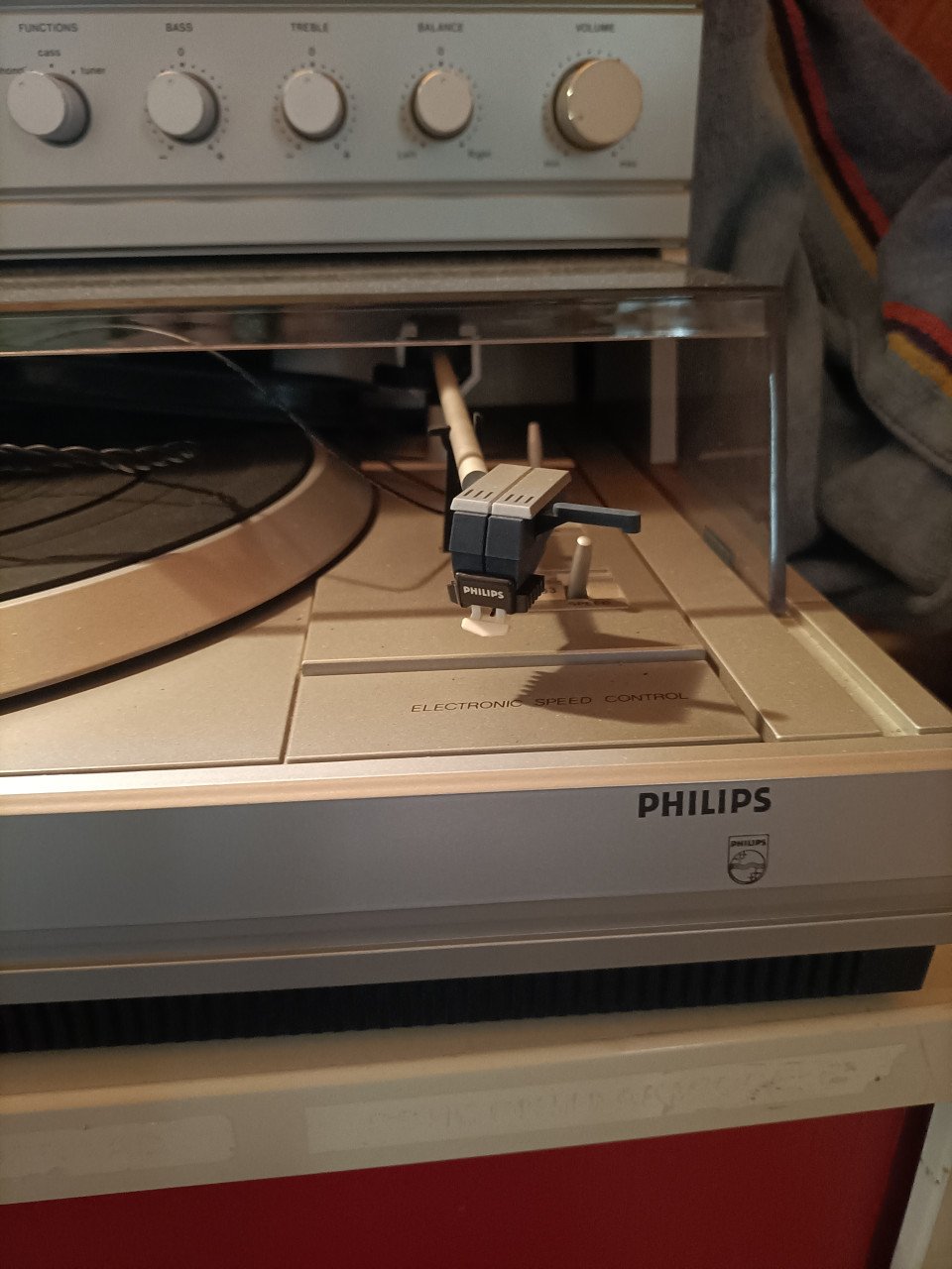 Stereo installatie Philips