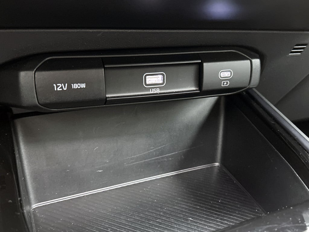 Kia Niro 1.6 gdi hybrid dynamicplusline | leder | stoelverwarming | sunroof