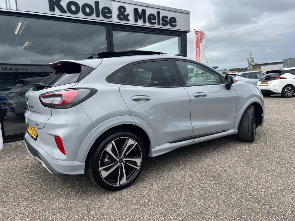 Ford Puma 1.0i ecoboost hybrid 155pk st-line x , panodak