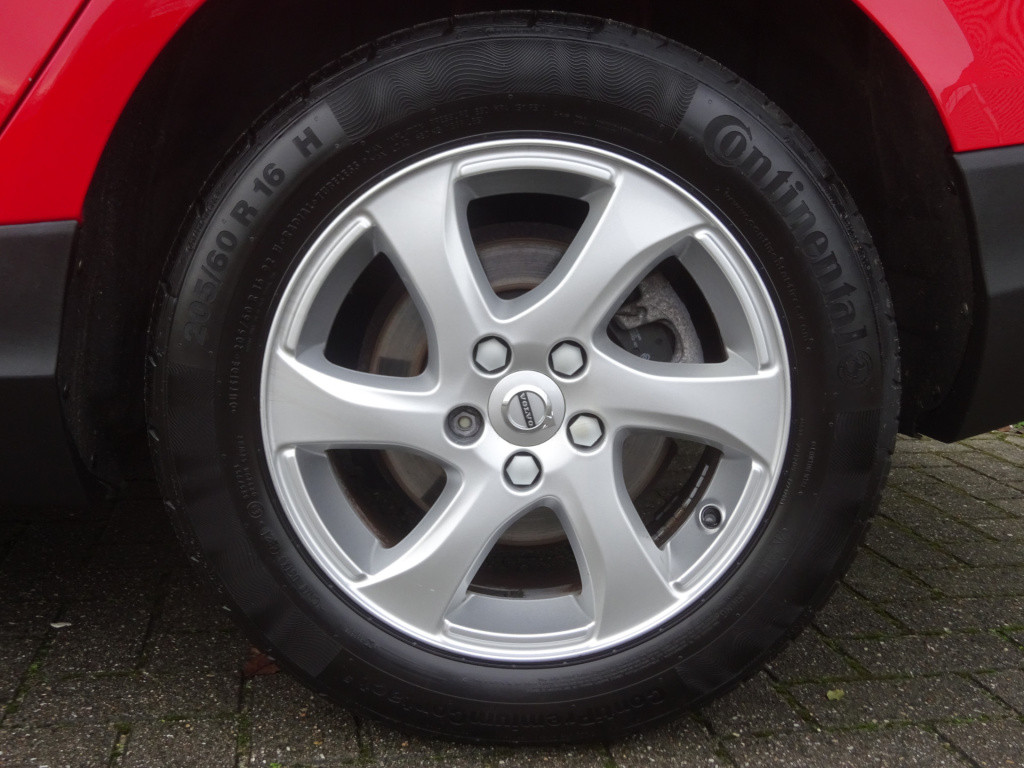 Volvo V40 cross country 2.0 d2 kinetic automaat 1e eigenaar / automaat / cl