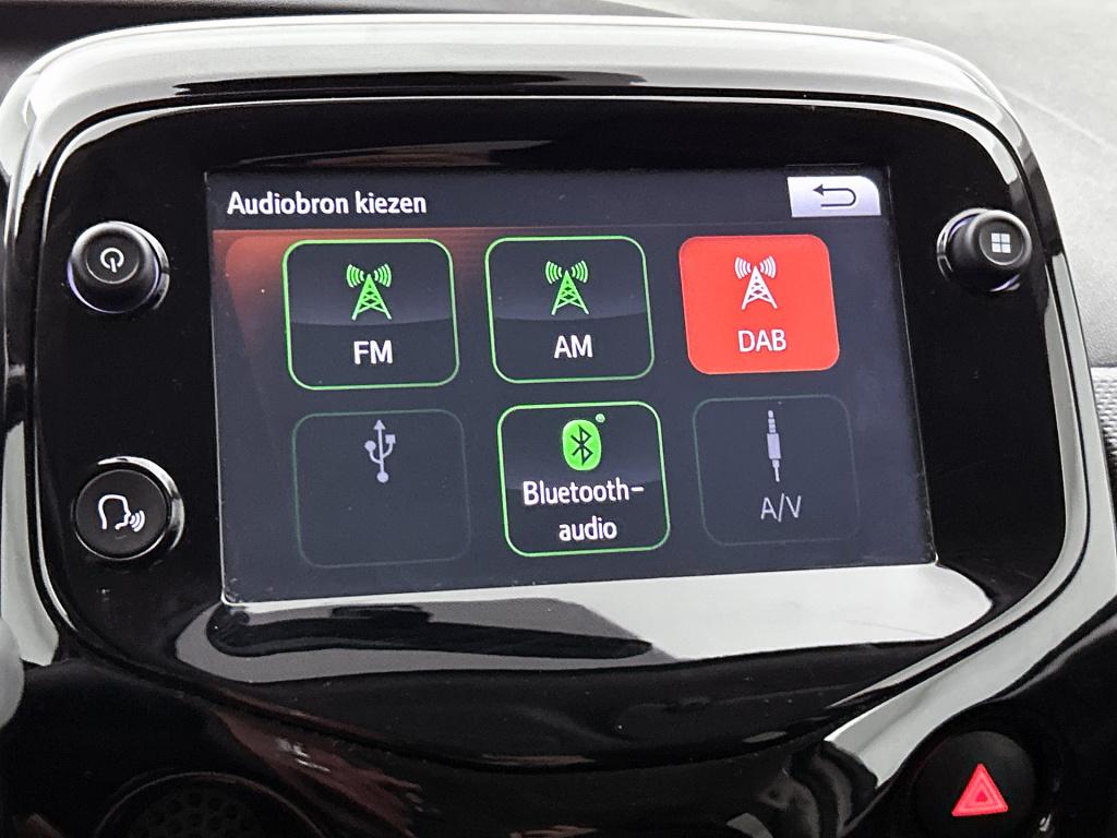 Citroen C1 1.0 vti feel | airco | touchscreen | achteruitrij camera | apple