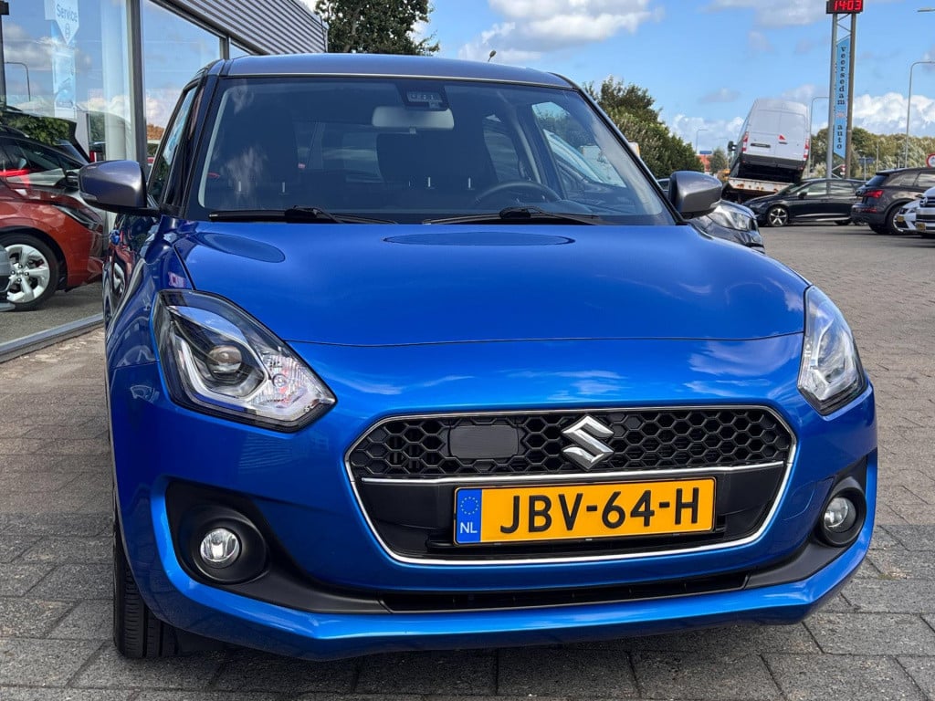 Suzuki Swift 1.0 stijl smart hybrid, camera, carplay enz...