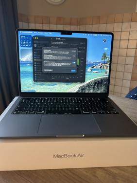 Splinternieuwe Mac book air M2 2024