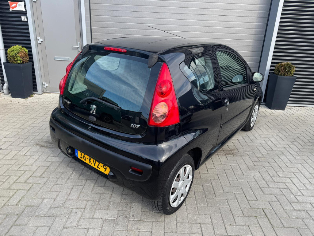 Peugeot 107 1.0-12v sublime/nap/apk/airco