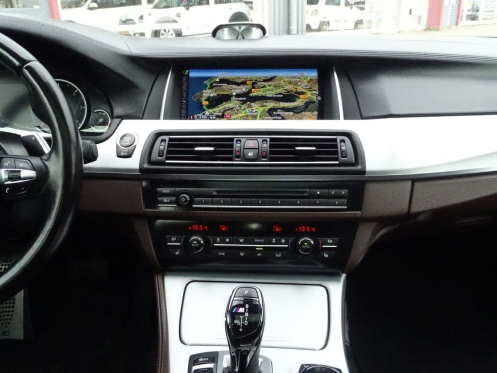 BMW 5 Serie m550xd b&o | hud | aapt. led | pano | 20"