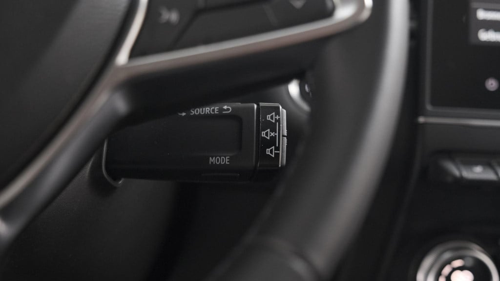 Renault Captur tce 90 evolution | parkeersensoren | apple carplay | climate