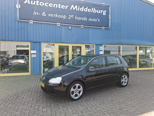 Volkswagen GOLF 1.6 FSI Comfortline 5 deurs bj:2005 airco-navigatie