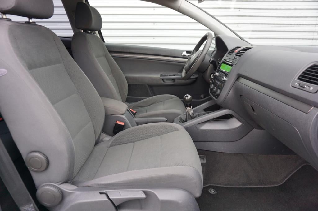 Volkswagen Golf 1.6 fsi comfortline climate / cruise / elektr. ramen / lm v