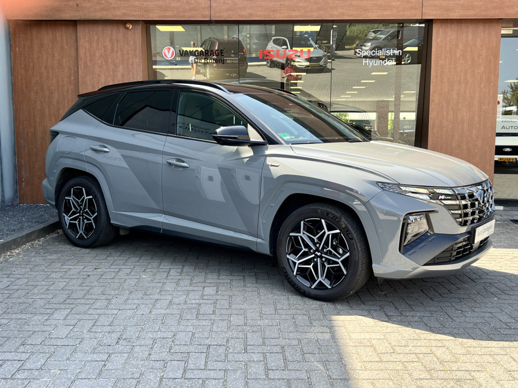 Hyundai Tucson 1.6 t-gdi phev n line 4wd | 360 camera | two-tone | apple/ a