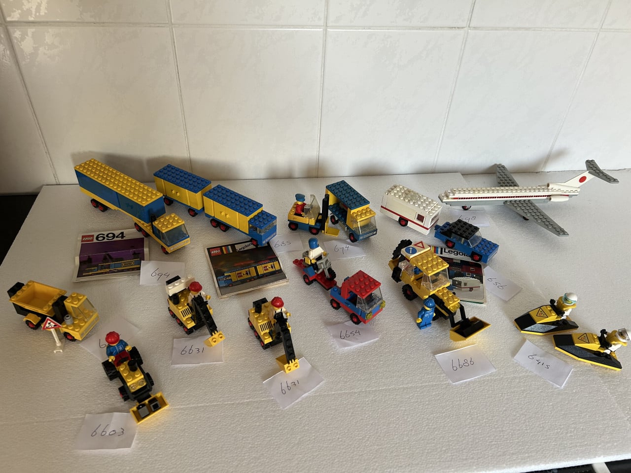 Oude Lego modellen. (13 totaal)