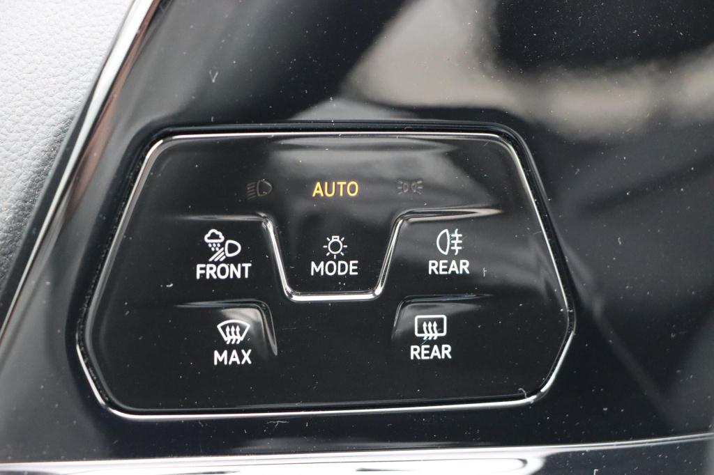 Volkswagen Golf 1.5 tsi style 131pk