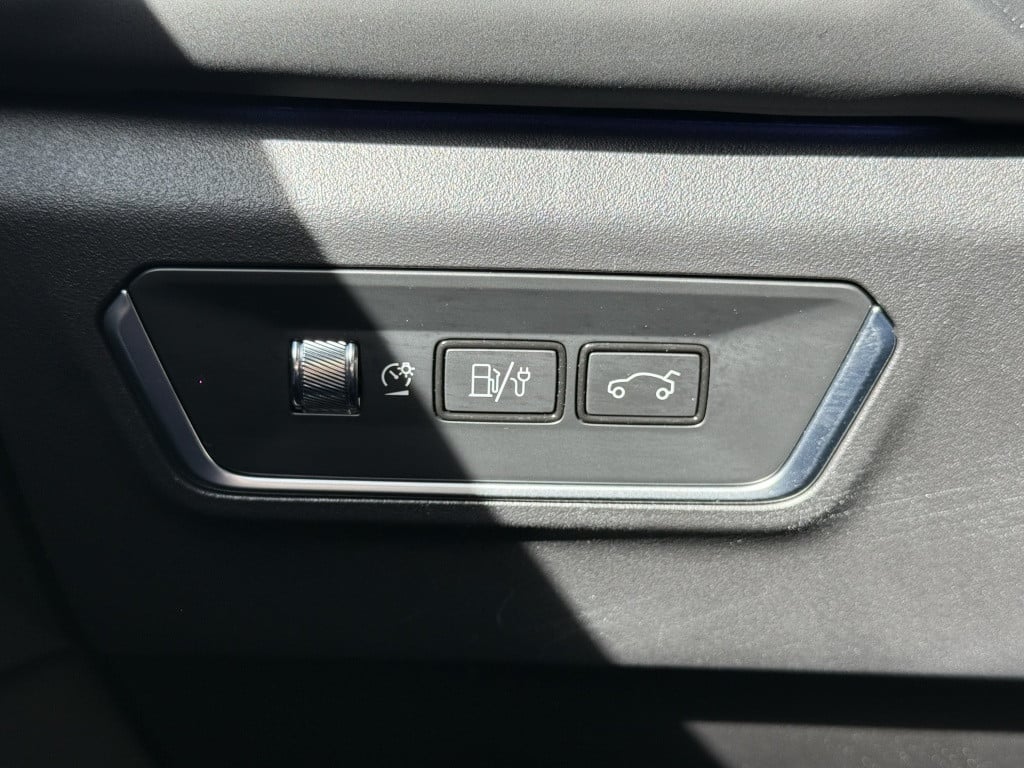 Lynk & Co 01 262pk plug-in hybride| panodak| adap.cruise| 360camera| keyles