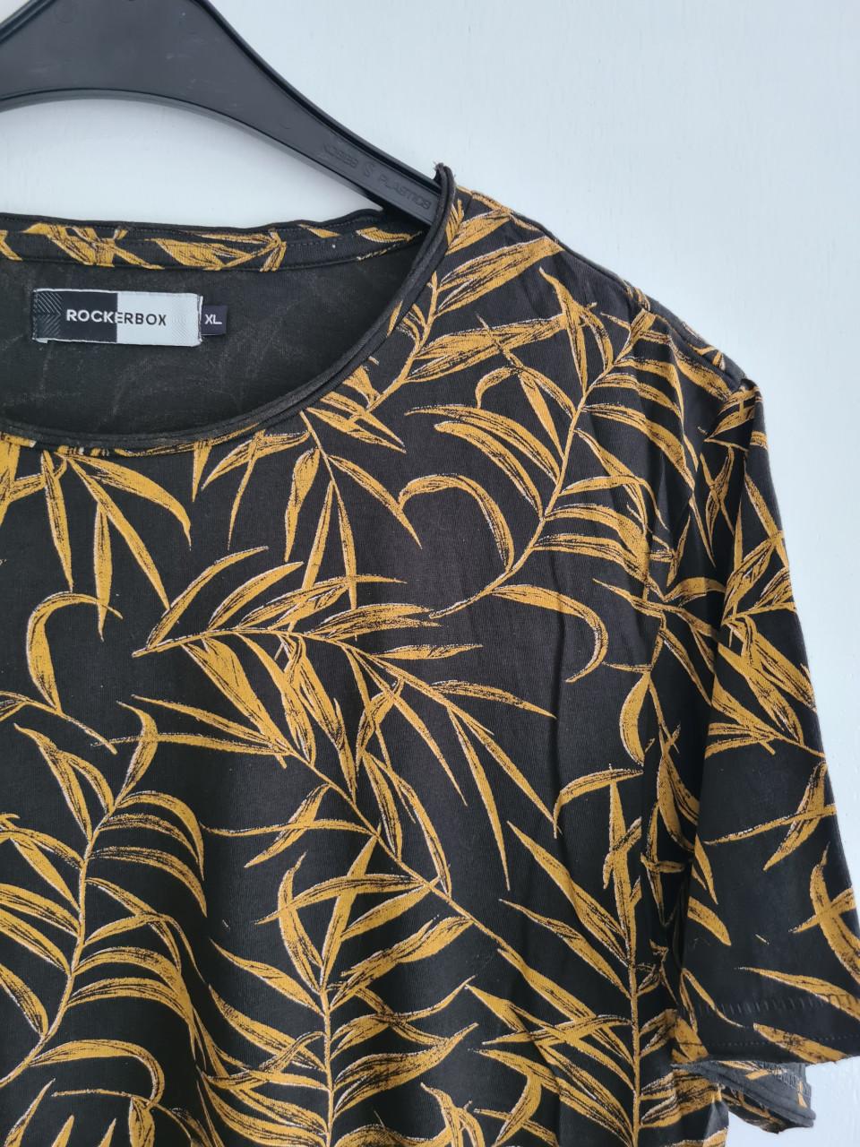 Rockerbox zwart / okergeel T-shirt  Maat XL
